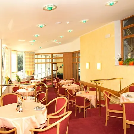 Hotel Riviera-2