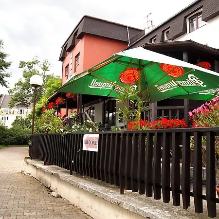 Hotel Faust-2