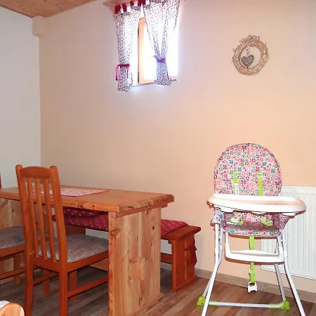 Farma Růžová-3