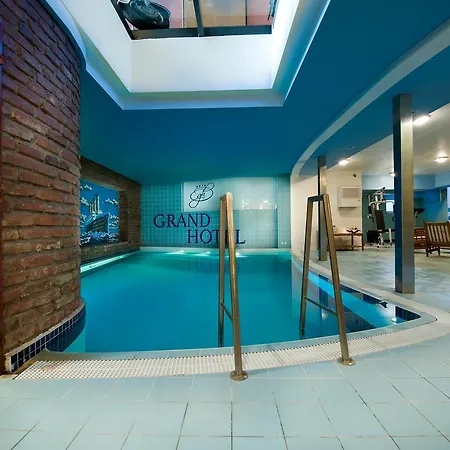 Grand Hotel-2