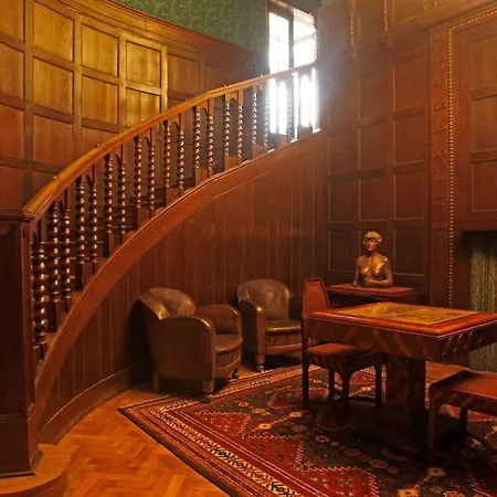 Chateau Kotěra-3