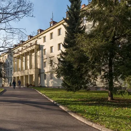 Tauferovy Koleje-2