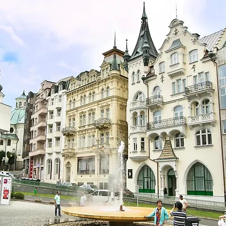 Lazensky Hotel Tosca-2