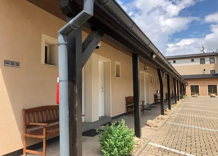 Motel R10 Mladá Boleslav, Česká republika