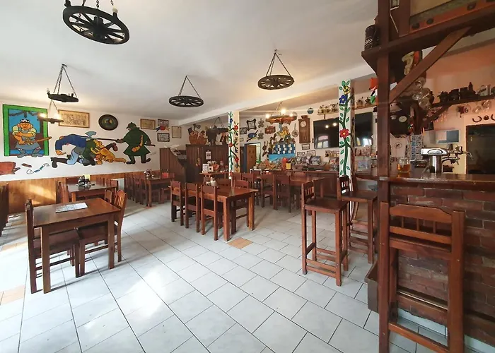 Hrusická restaurace a penzion Hrusice, Česká republika