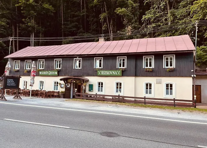 POD SVATOU ANNOU - penzion a kavárna Horní Maršov, Česká republika