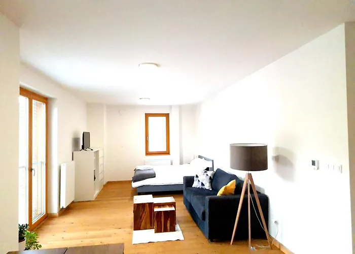 Studio Apartman 22, Rezidence Javor