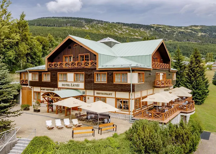 Hotel Zatisi Szpindlerowy Młyn, Czechy