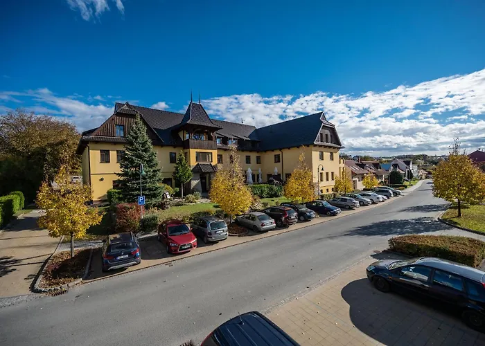 Valašský Hotel a Pivní lázně OGAR