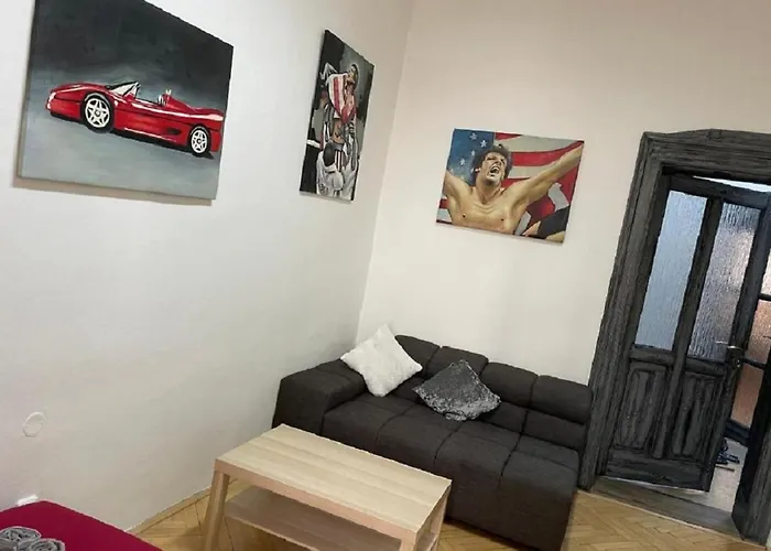 Red&Black Apartment City Centr
