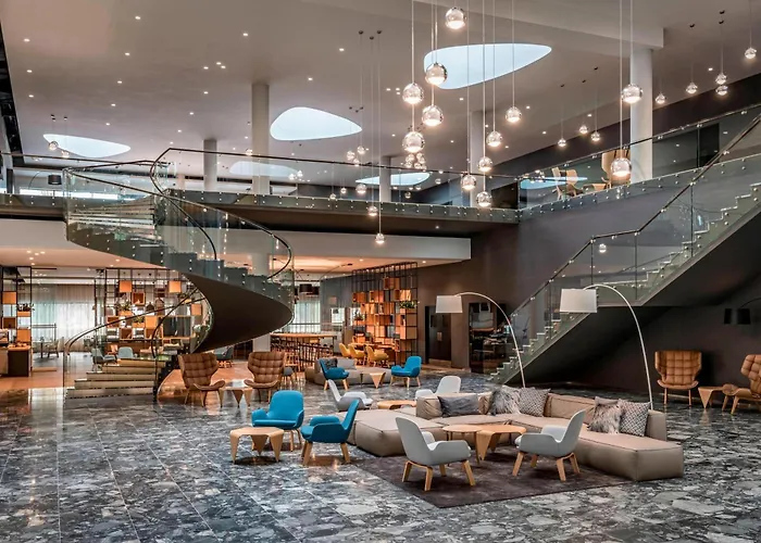 Courtyard By Marriott