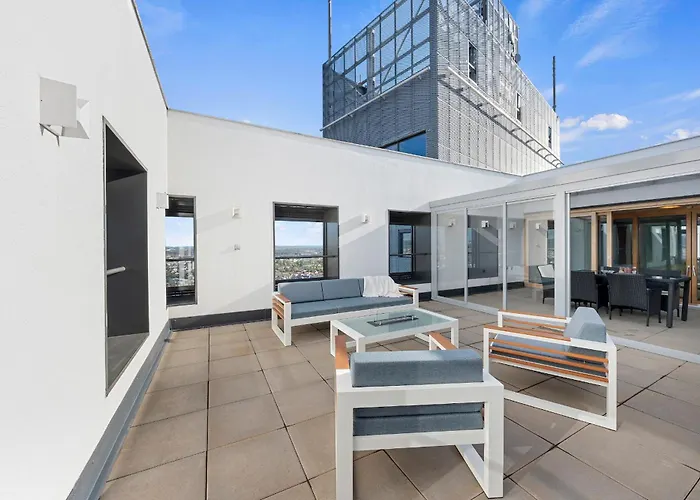Az Tower Apartment