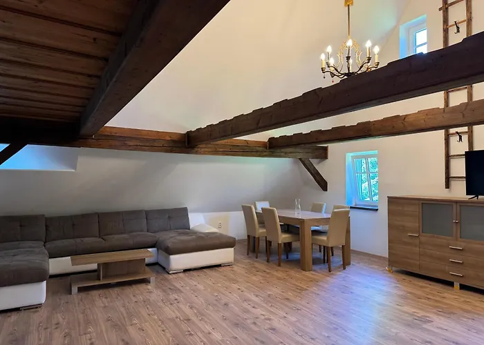 Hotel Ave Restaurant Jiřetín pod Jedlovou, Česká republika
