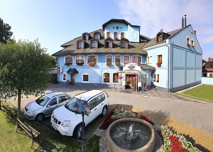 Agh Hotel