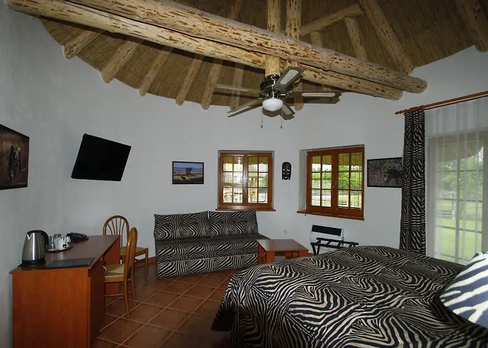 Hotel Safari Lodge