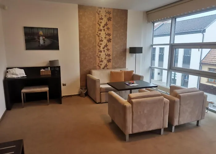 Hotel Monde