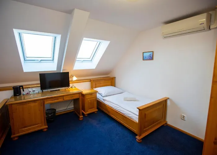 Hotel Paříž Jičín, Česká republika
