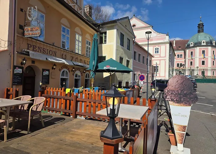 Penzion - Restaurant U Zámku Bečov nad Teplou, Česká republika
