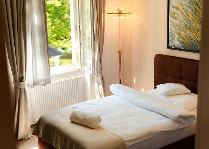Hotel Zámeček Petrovice - free wellness 3h Petrovice u Karviné, Česká republika
