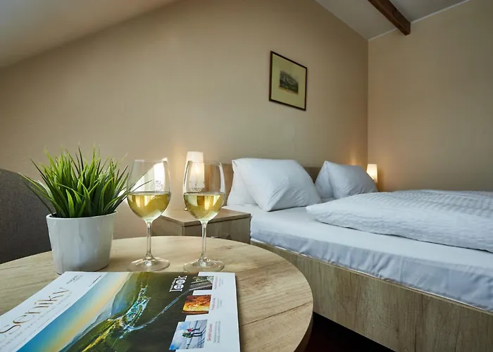 Hotel Slunce - Wellness S Bazenem, Pivovar A Bowling Rýmařov, Tschechische Republik