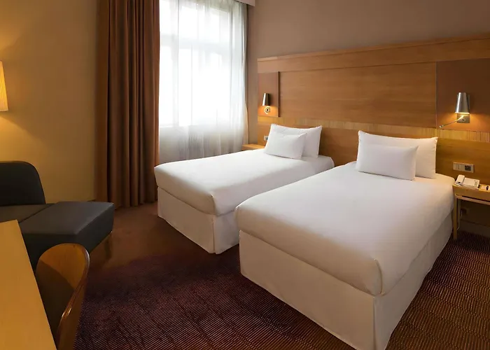 Mercure Center