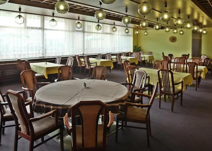 Amber Hotel Bavor