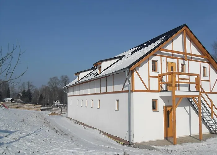 Vila Farma Růžová, Česká republika