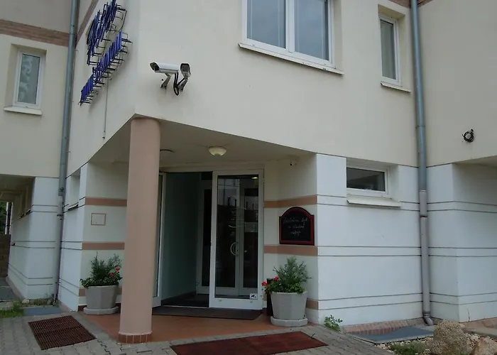 Hotel Zimni Stadion
