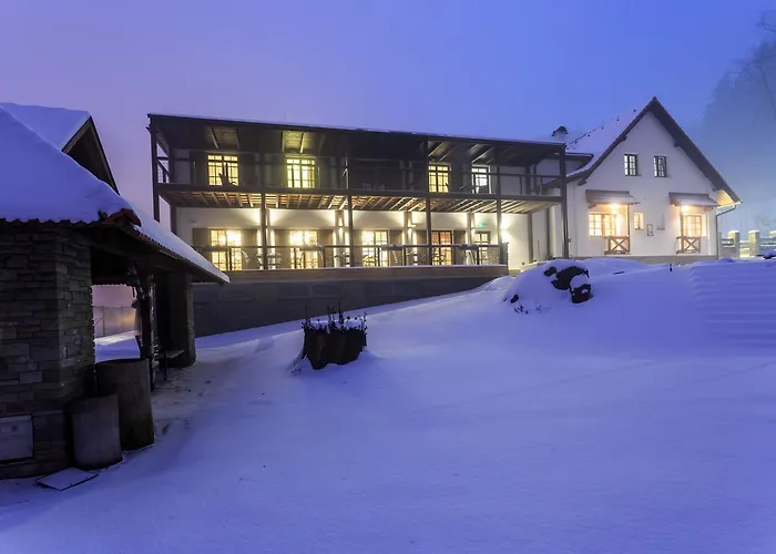 Hotel a restaurace U Vychopňů
